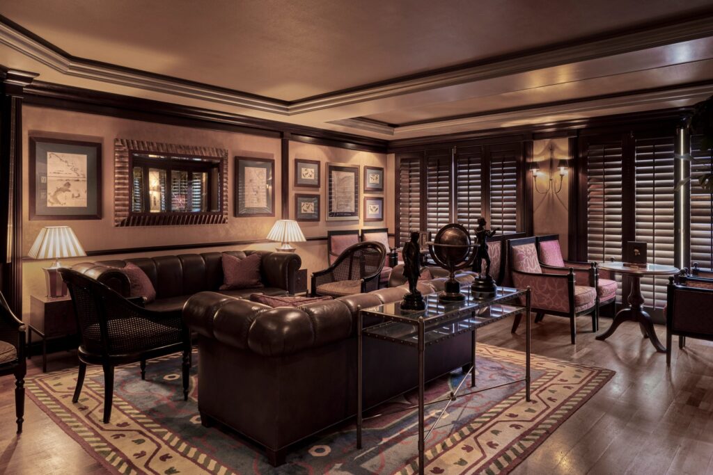 Connoisseur Club cigar and cognac lounge aboard Crystal