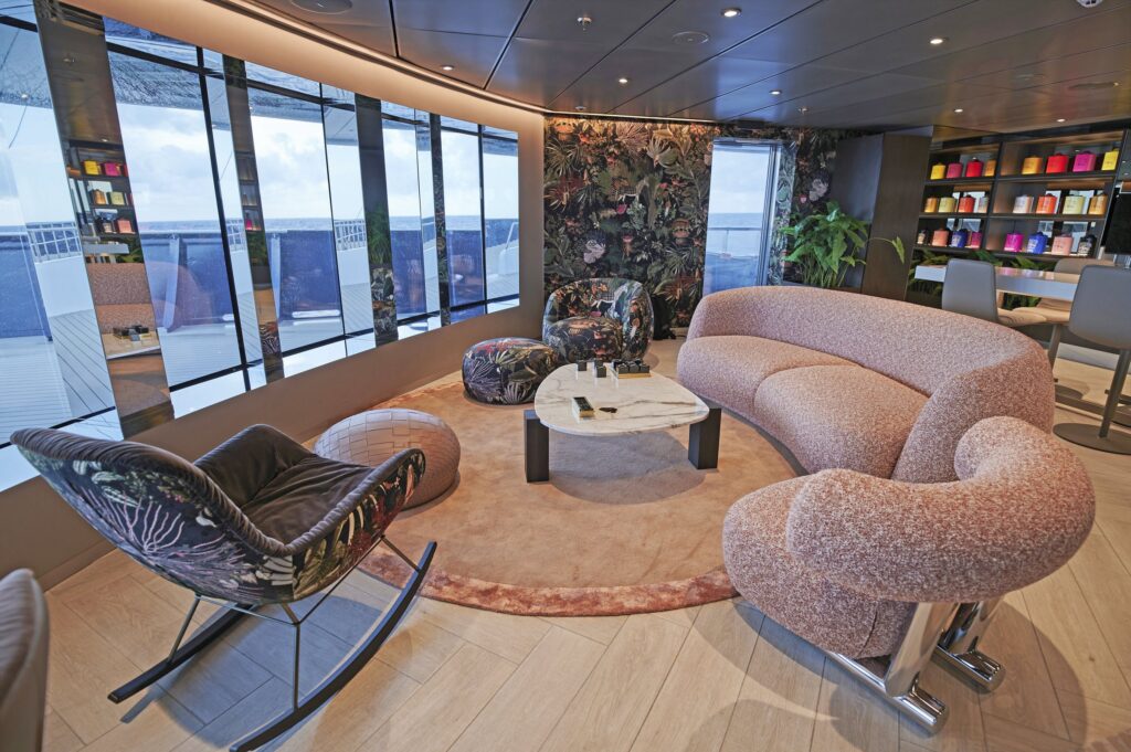 Observation Lounge aboard Scenic Eclipse II